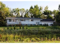 1446 90th Ave N, Moorhead, MN 56560 