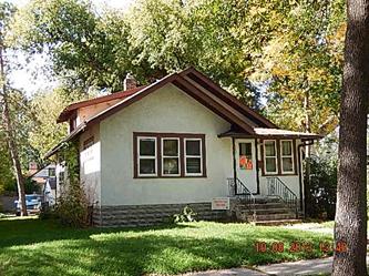 3323 Bryant Ave N, Minneapolis, MN 55412 