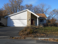 9270 Garrison Way, Eden Prairie, MN 55347 