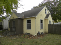 3058 Stinson Blvd N, Minneapolis, MN 55418 