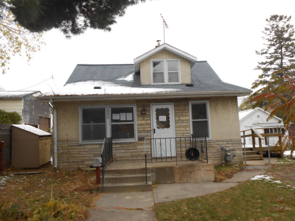 1255 Van Buren Aven, Saint Paul, MN 55104 