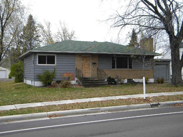 4608 Glenwood St, Duluth, MN 55804 