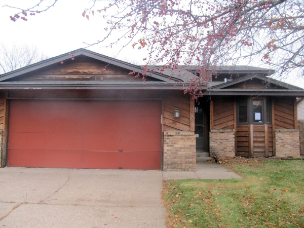 5300 Welcome Avenue N, Crystal, MN 55429 