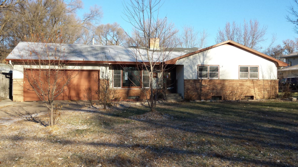 41 70th Way NE, Fridley, MN 55432 