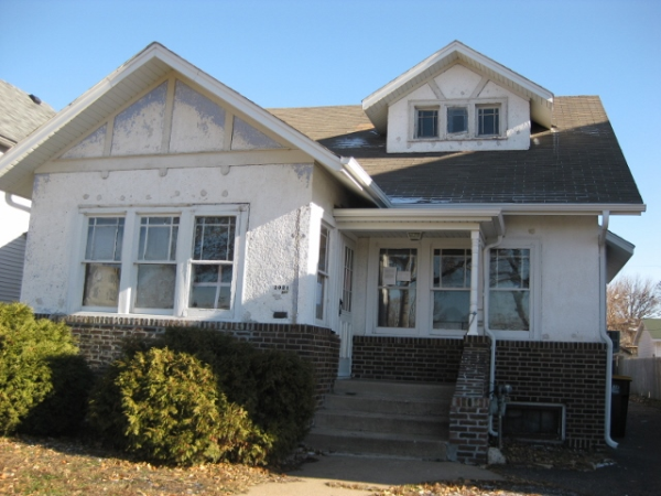 2021 2nd St NE, Minneapolis, MN 55418 