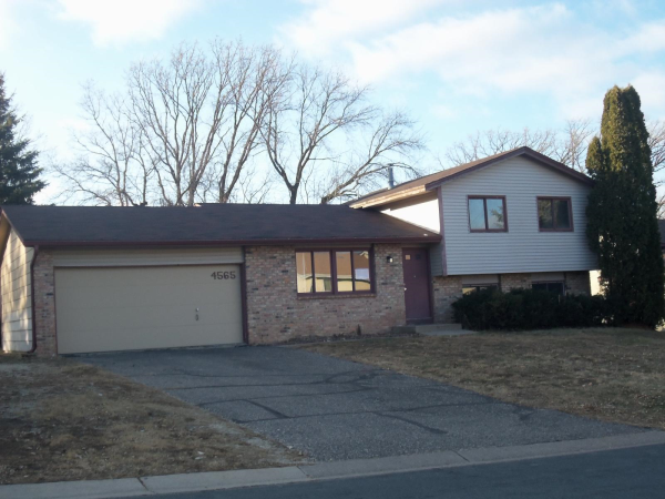 4565 Cinnamon Ridge, Eagan, MN 55122 