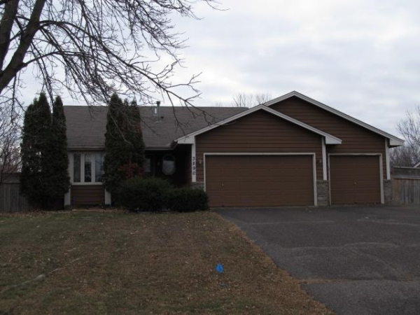 3890 121st Ave Nw, Coon Rapids, MN 55433 