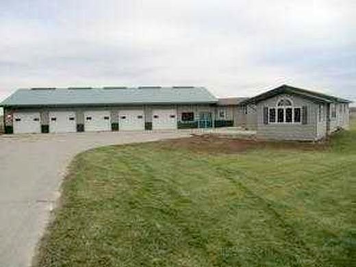 560Th, West Concord, MN 55985 