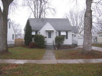 2015 3rd Ave NE, Austin, MN 55912 