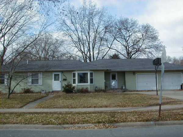 6924 12th Ave S, Richfield, MN 55423 