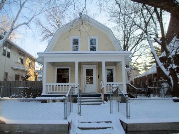 2913 15th Ave S, Minneapolis, MN 55407 