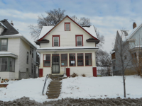 839 Thomas Ave, Saint Paul, MN 55104 