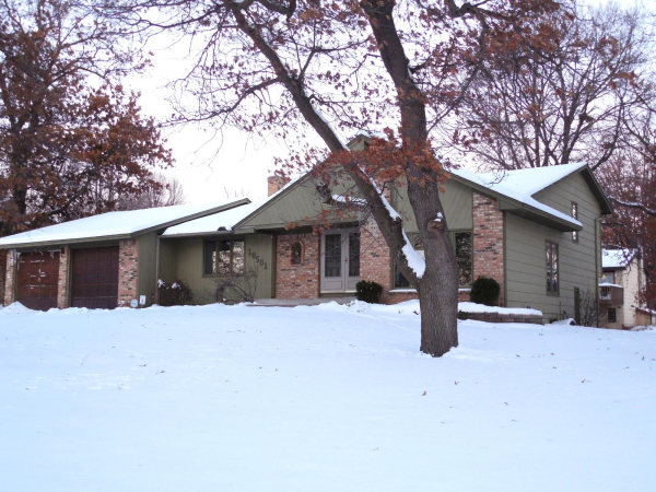 10501 NE Fillmore S, Blaine, MN 55434 