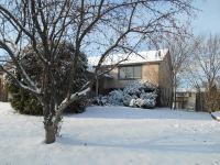 4283 Eagle Crest Dr, Saint Paul, MN 55122 