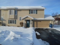 2072 Brittany Ct, Shakopee, MN 55379 