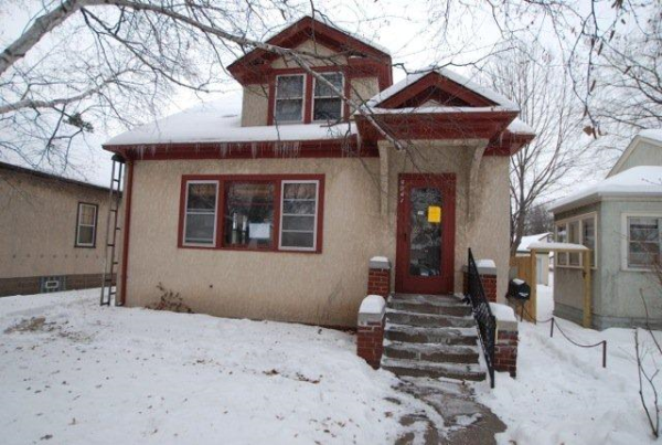 4247 Sheridan Ave N, Minneapolis, MN 55412 