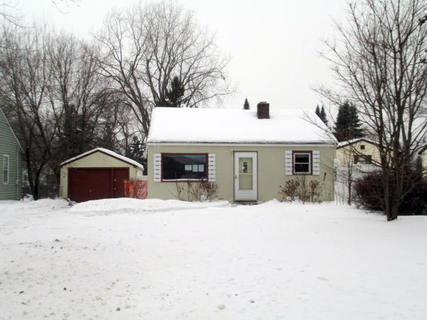 2962 Hemingway Ave, Oakdale, MN 55128 