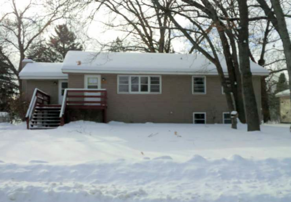 1117 83rd Avenue No, Brooklyn Park, MN 55444 