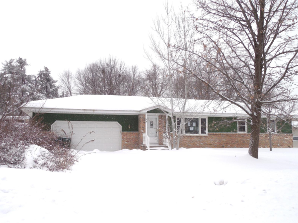 35 119th Circle NE, Blaine, MN 55434 