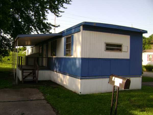 130 S. Overbrook, Saint Charles, MO 63301 