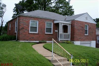 614 Chambers Rd, Ferguson, MO 63135 
