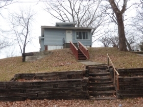 4136 N. MERSINGTON AV, KANSAS CITY, MO 64117 