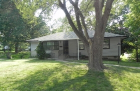 5630 LAUREL AVE, RAYTOWN, MO 64133 