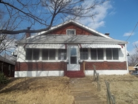 3217 HANLEY ROAD N, SAINT LOUIS, MO 63121 