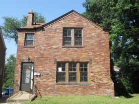 6629 BARKEN AVE, SAINT LOUIS, MO 63121 