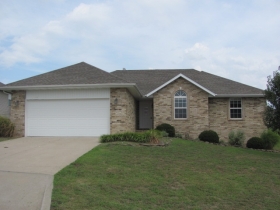 3704 N 31ST ST, OZARK, MO 65721 