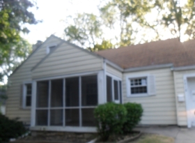 8818 MAIDEN LANE, KANSAS CITY, MO 64114 