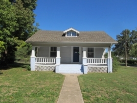 1725 W LYNN ST, SPRINGFIELD, MO 65802 