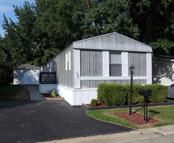 106 Hacienda Court, Saint Peters, MO 63376 