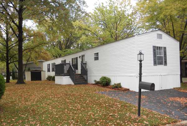 372 Granada Court, Saint Peters, MO 63376 