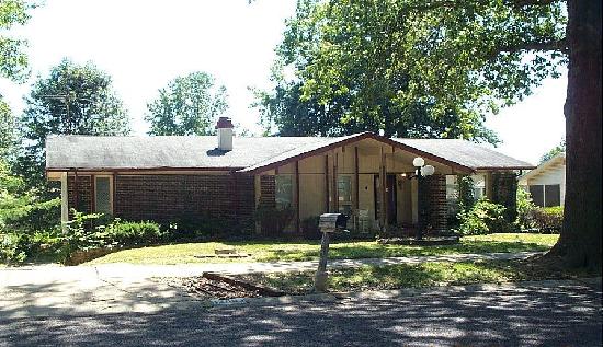 12893 Partridge Run Drive, Florissant, MO 63033 