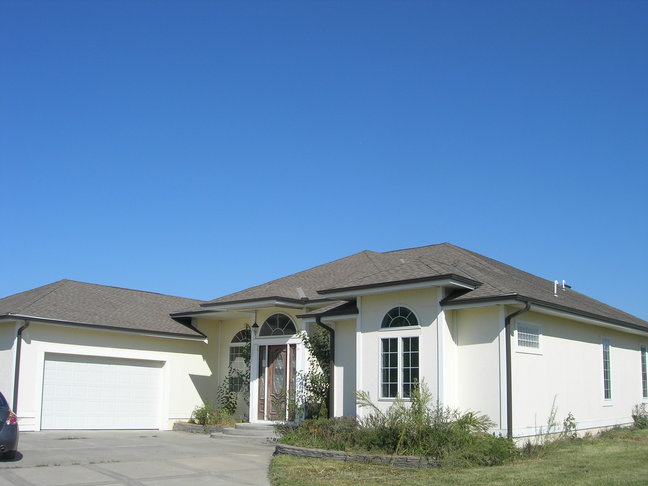 2998 228th St, Lathrop, MO 64465