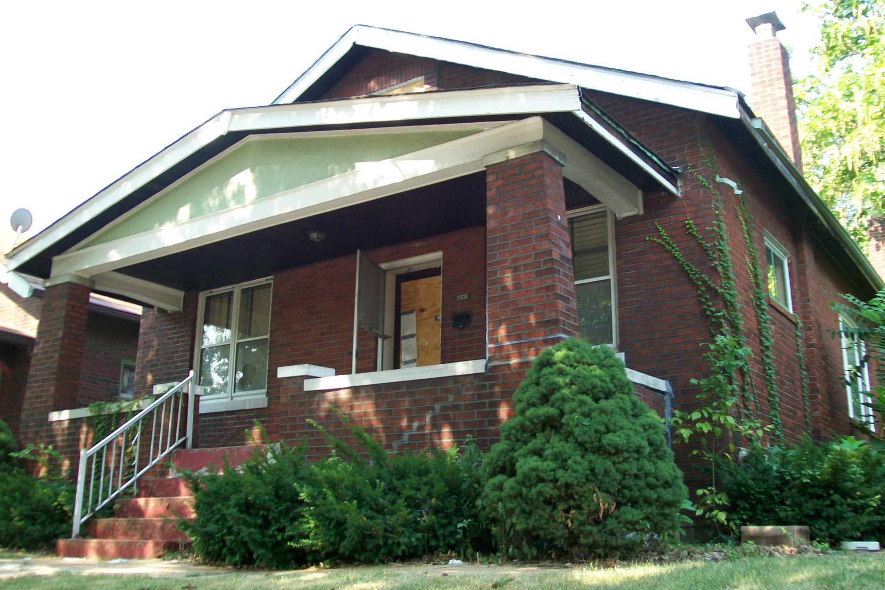 8531 Concord Place, Saint Louis, MO 63147 