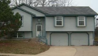 1724 Ne Auburn Drive, Lees Summit, MO 64086 