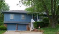 8305 Laurel Avenue, Raytown, MO 64138 