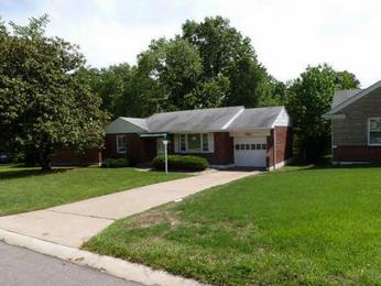1206 Wentworth Dr, Saint Louis, MO 63137 