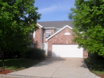 302 Falcon Hill Dr, O Fallon, MO 63368 