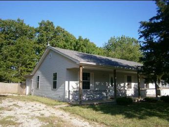 973 Huntington Mead Ln, Sullivan, MO 63080 