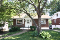 8819 Forest Ave, Saint Louis, MO 63114 