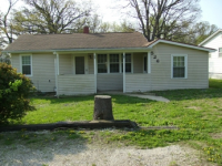 526 E. James Blvd., Saint James, MO 65559 