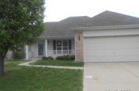 16 Goldtrail Dr, Saint Charles, MO 63301 