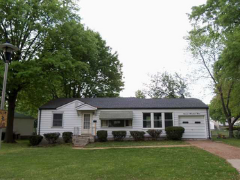 1109 Grenshaw Drive, Bellefontaine Nei, MO 63137 