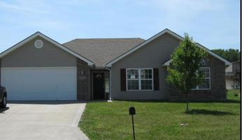 202 NW Michael Dr, Grain Valley, MO 64029 
