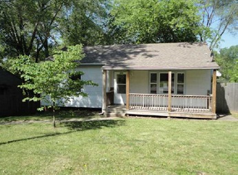 3832 N Lister Ave, Kansas City, MO 64117 