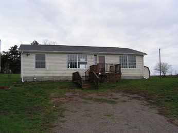 1165 Lake Viking Te, Altamont, MO 64620 