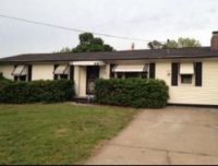 2832 N Kellett Ave, Springfield, MO 65803 
